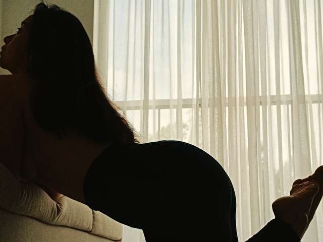 MEIKO free sexy photo