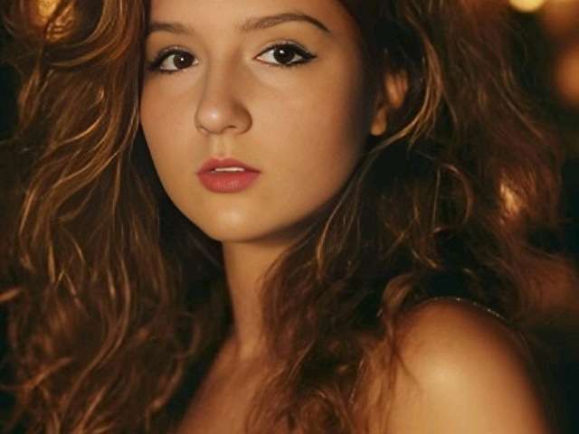 LUISAA free sexy photo