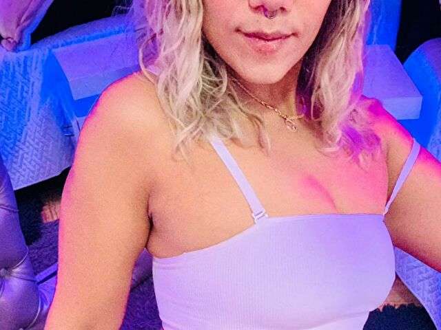 ANGELINAD free sexy photo