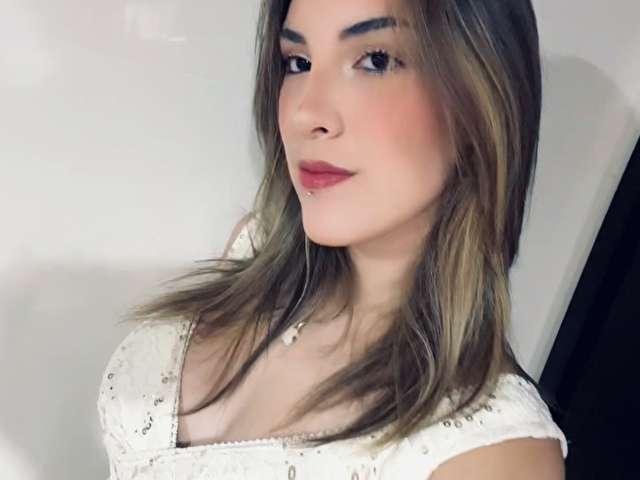 ARYABLOOM free sexy photo