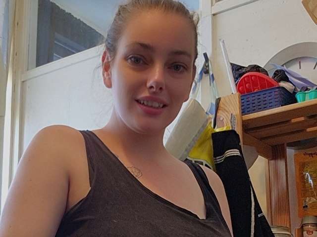 MANUELA1334 free sexy photo