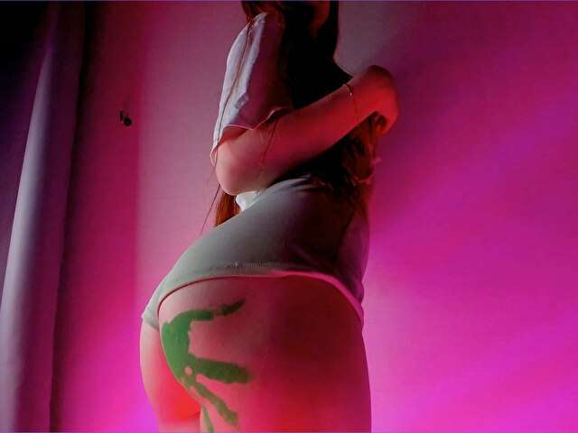 MIRAEMBER free sexy photo