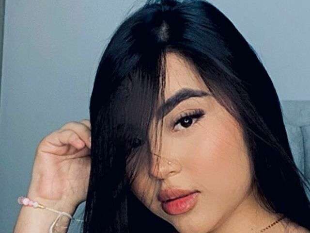 ISABELASWEET free sexy photo