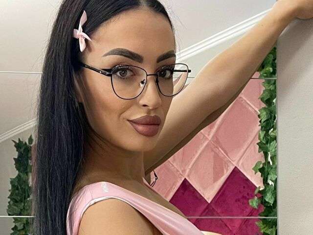 VICTORIALANE free sexy photo