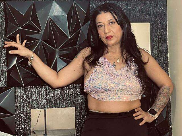 SARABROWN free sexy photo