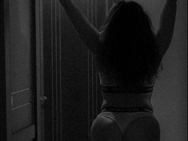 VERAVOLT3 free sexy photo