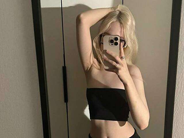 WILDALICE free sexy photo