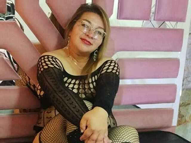 MAYLINROSSE free sexy photo