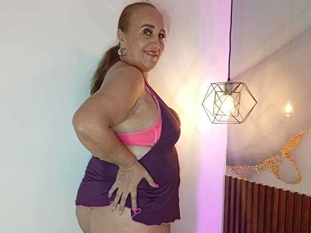 SWEETBIGCAT free sexy photo