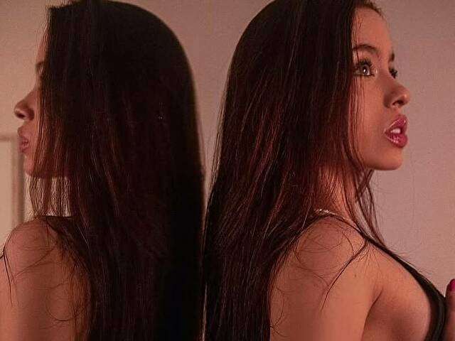 ITSANGELINA free sexy photo