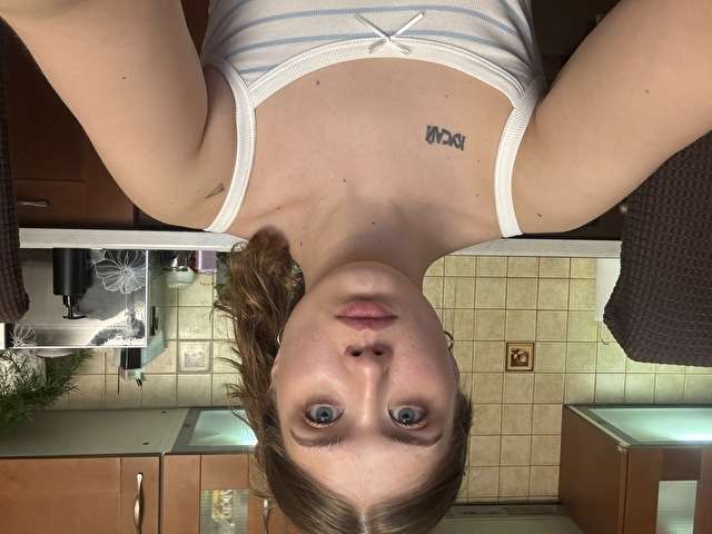 MONATRIO free sexy photo