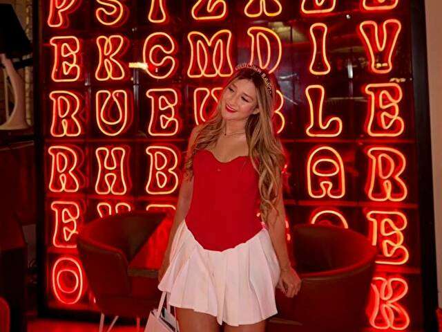 BRITANNY free sexy photo