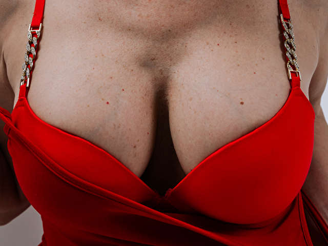 ISADUNKAN free sexy photo