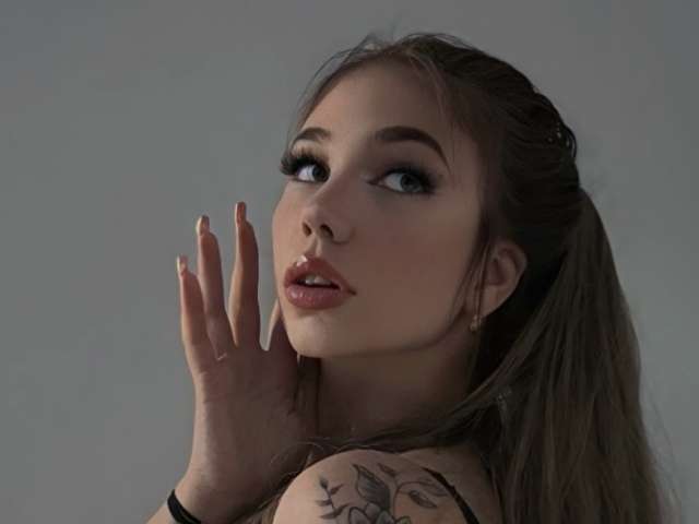LILYWET free sexy photo