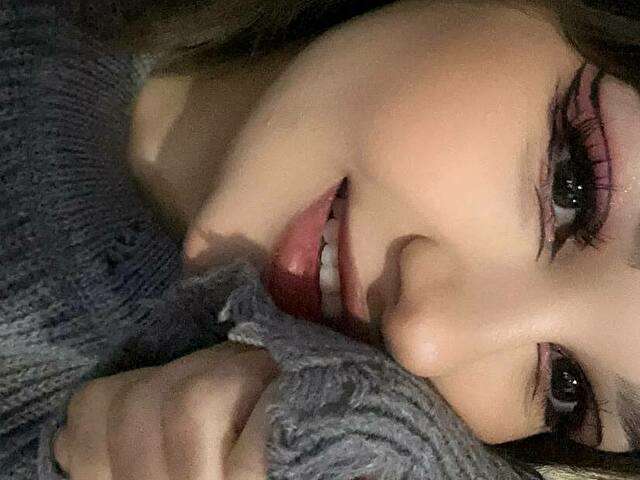 ADELINALOVE free sexy photo