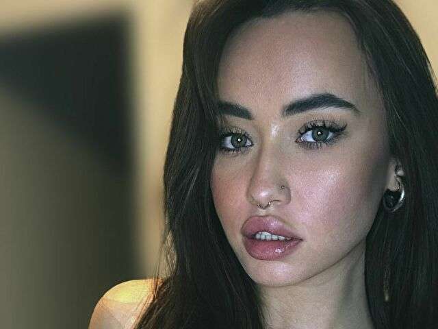 LEXIWET free sexy photo