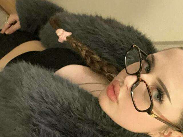 KRISTINAKEY free sexy photo