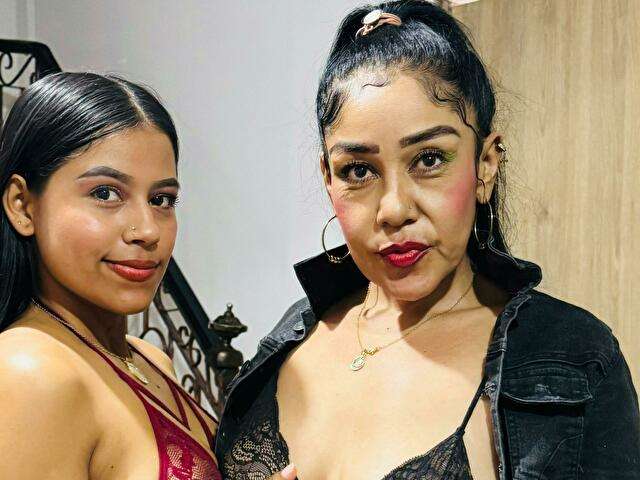 VIKYNDFER free sexy photo