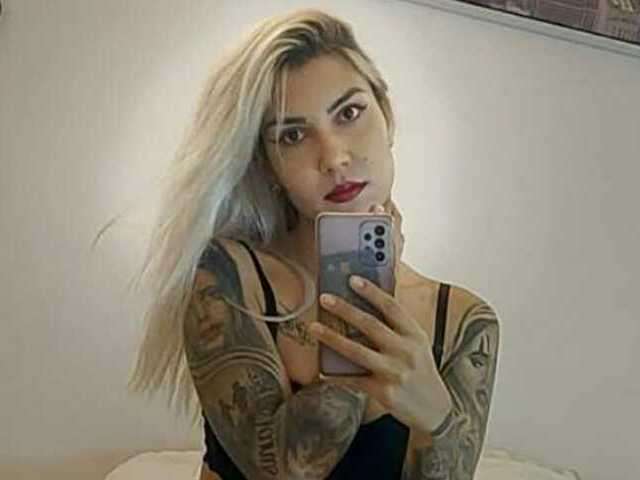 LARA29 free sexy photo