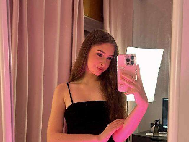 KATEECHERRY free sexy photo