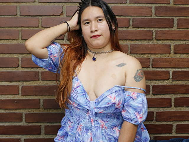MAGYE free sexy photo