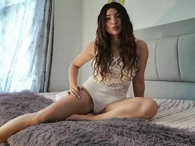 JULIAMADO free sexy photo