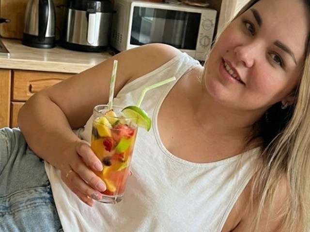 SUGARPLUMP free sexy photo