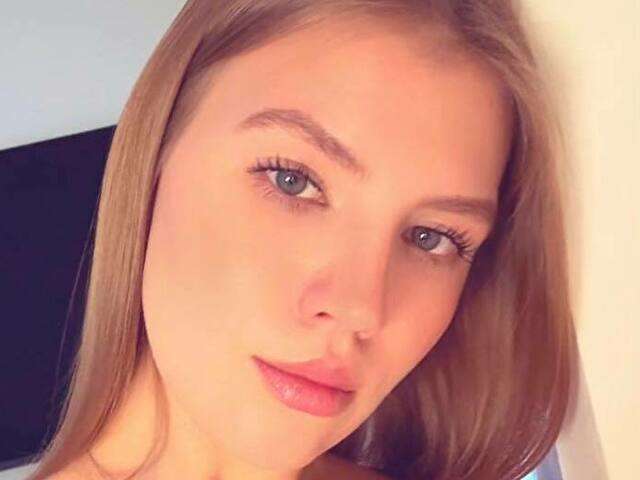 1SLAVICDOLL free sexy photo