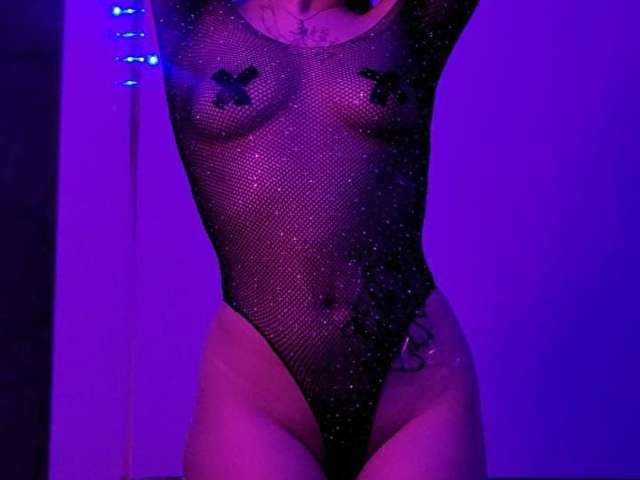 AISHATEMPT free hard sexy photo