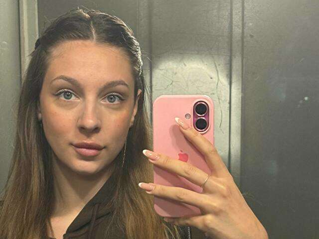 TESSA1 free sexy photo