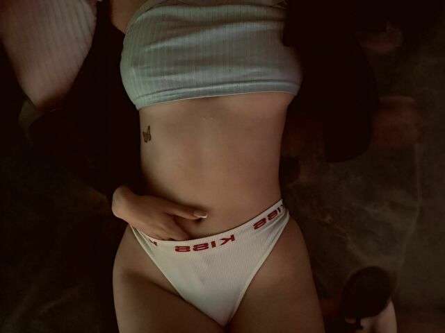 ELAROSE free sexy photo