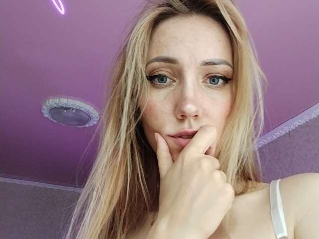 LOLLABANNY free sexy photo