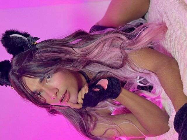 MIABUNNY free sexy photo
