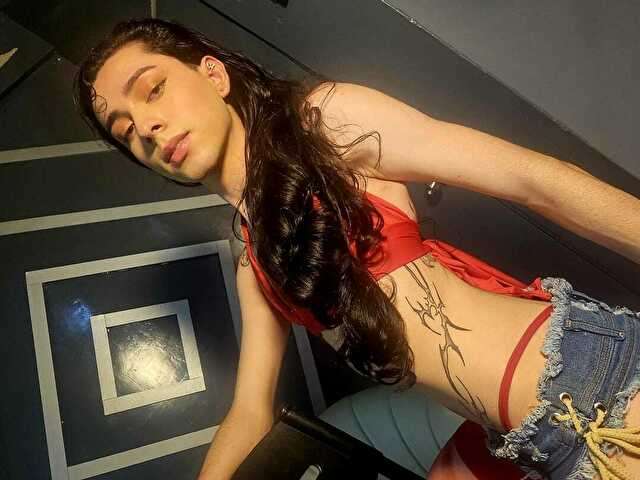 CHARLOTTX free sexy photo