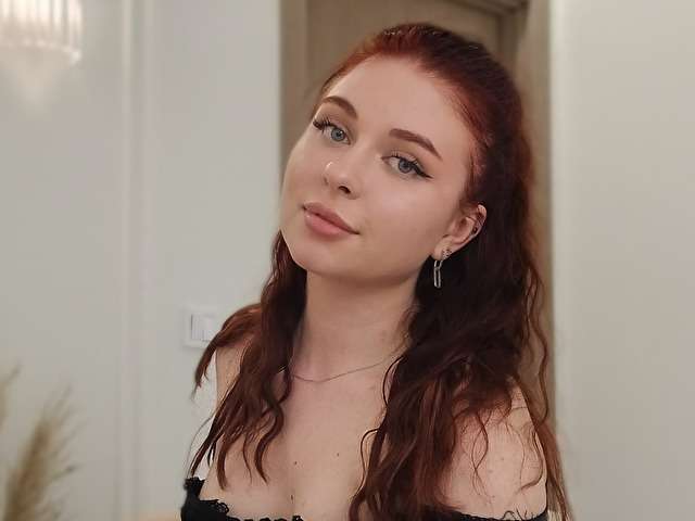 LIZZYBEX1 free sexy photo