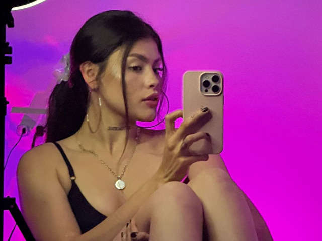 LUNNANOIR free sexy photo