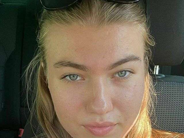 POLI free sexy photo