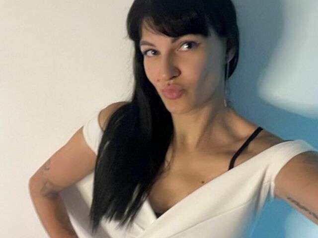 AGATAMOORE free sexy photo