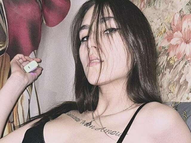 LIKAHOT free sexy photo