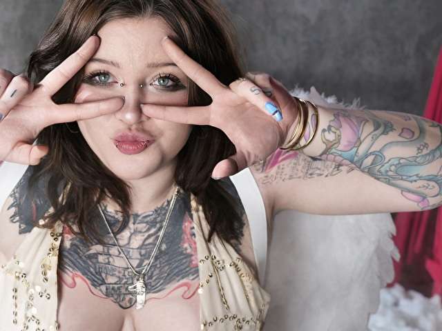 CRAZYDAISYY free sexy photo