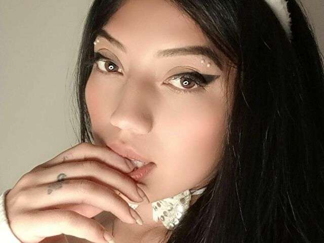 EYIMSIMONE free sexy photo