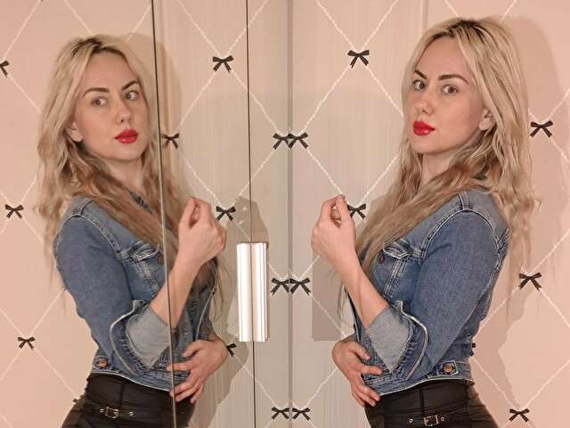 JENNYSHOW1 free sexy photo