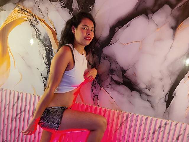 CHERRYLOVER free sexy photo