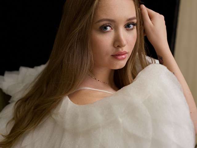 CHLOESUG1 free sexy photo