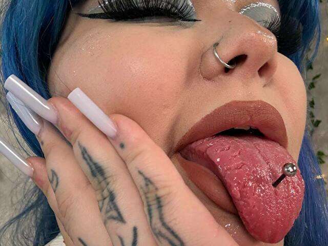CANDYM1LKY free hard sexy photo