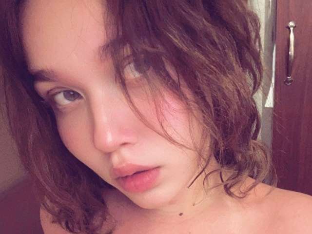 VIRELYA1 free sexy photo