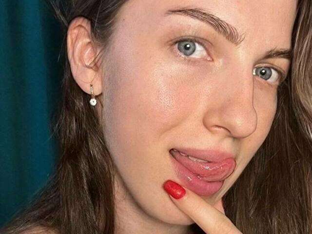 EVAAA free sexy photo