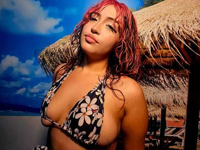 KARIMBELTRAN free sexy photo