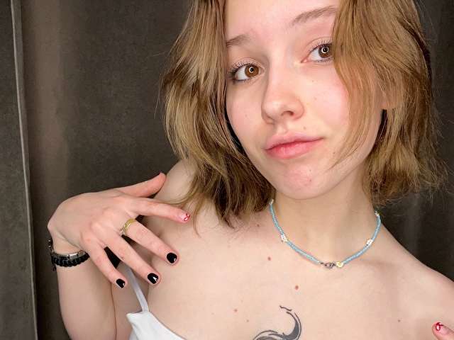 RIKKICHOCO1 free sexy photo